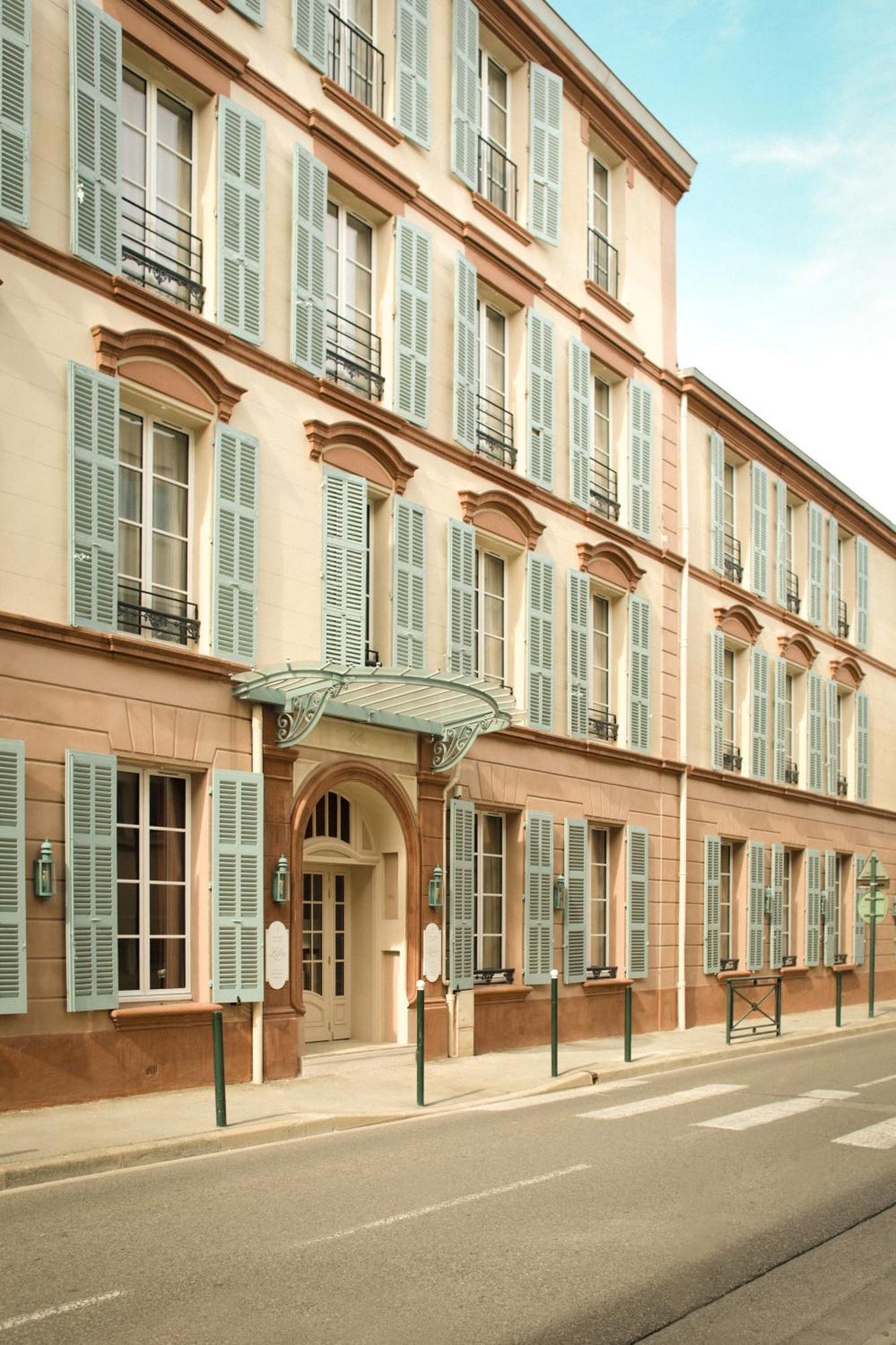 Lilou Hotel Hyères Екстериор снимка