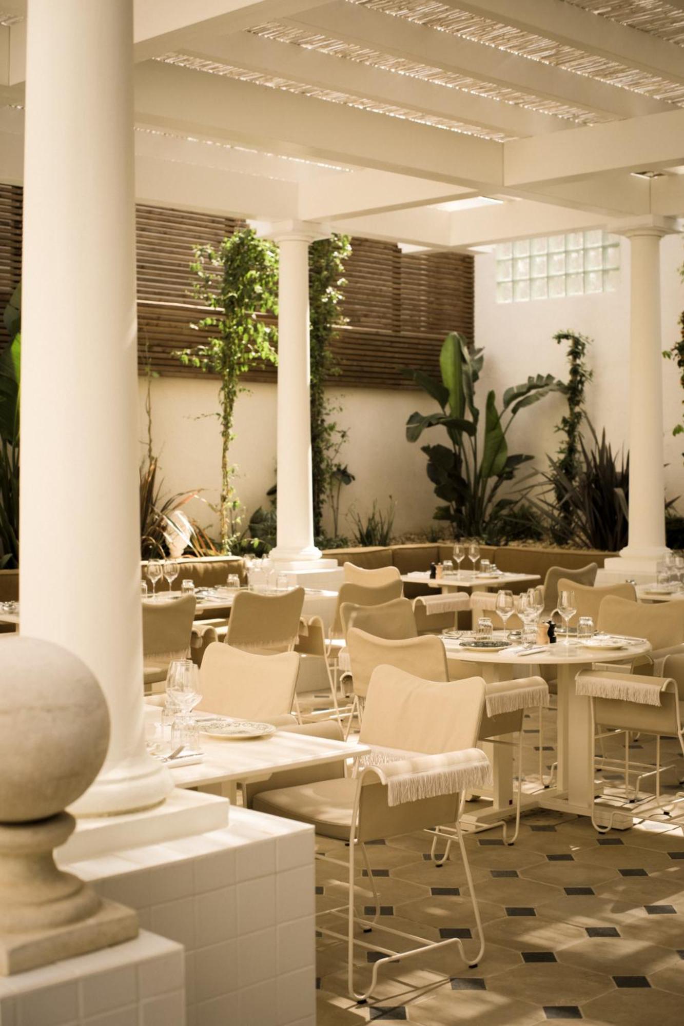 Lilou Hotel Hyères Екстериор снимка