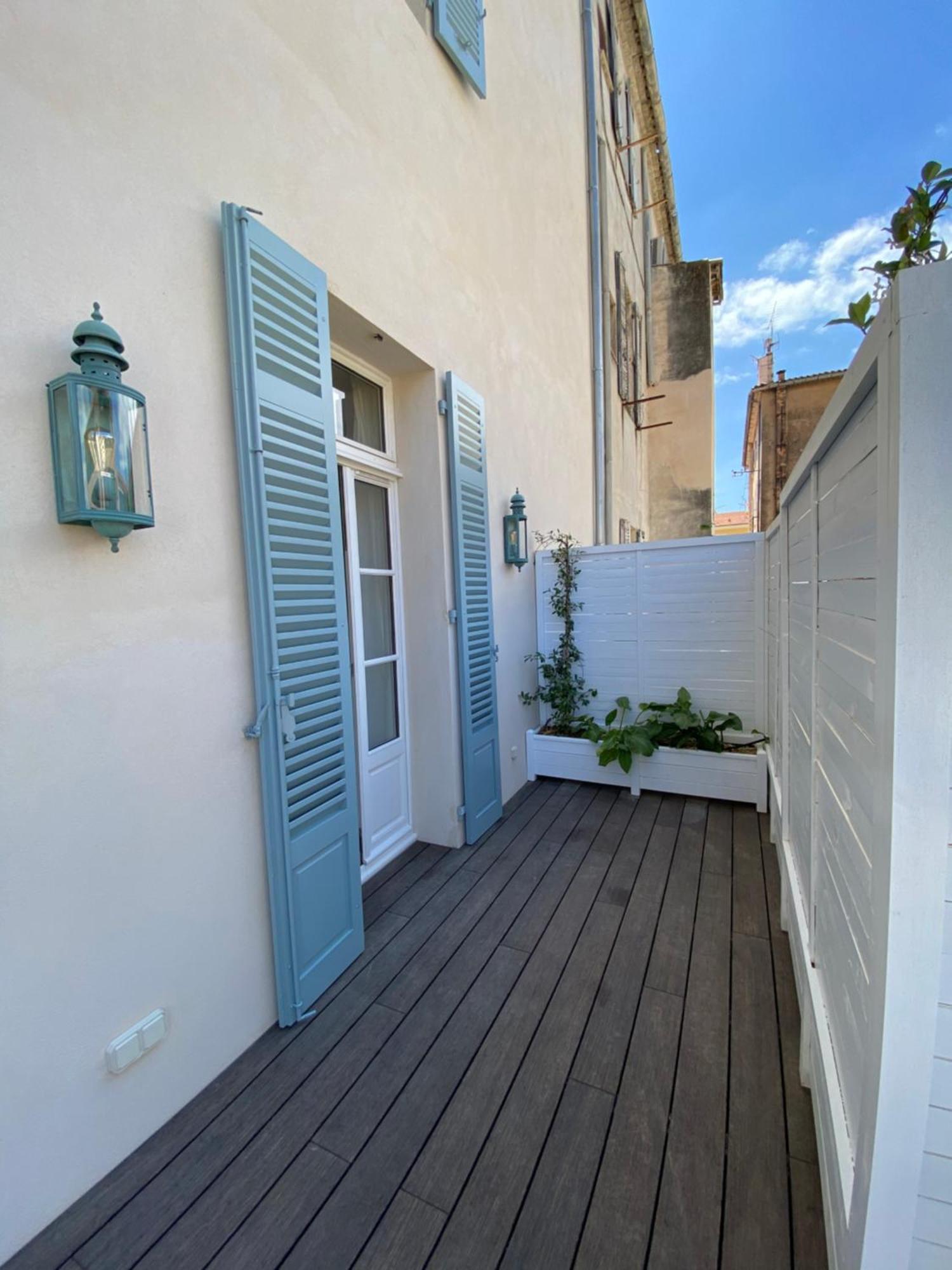Lilou Hotel Hyères Екстериор снимка