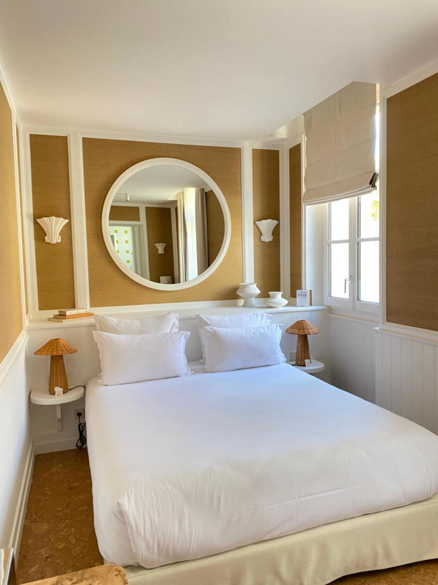 Lilou Hotel Hyères Екстериор снимка