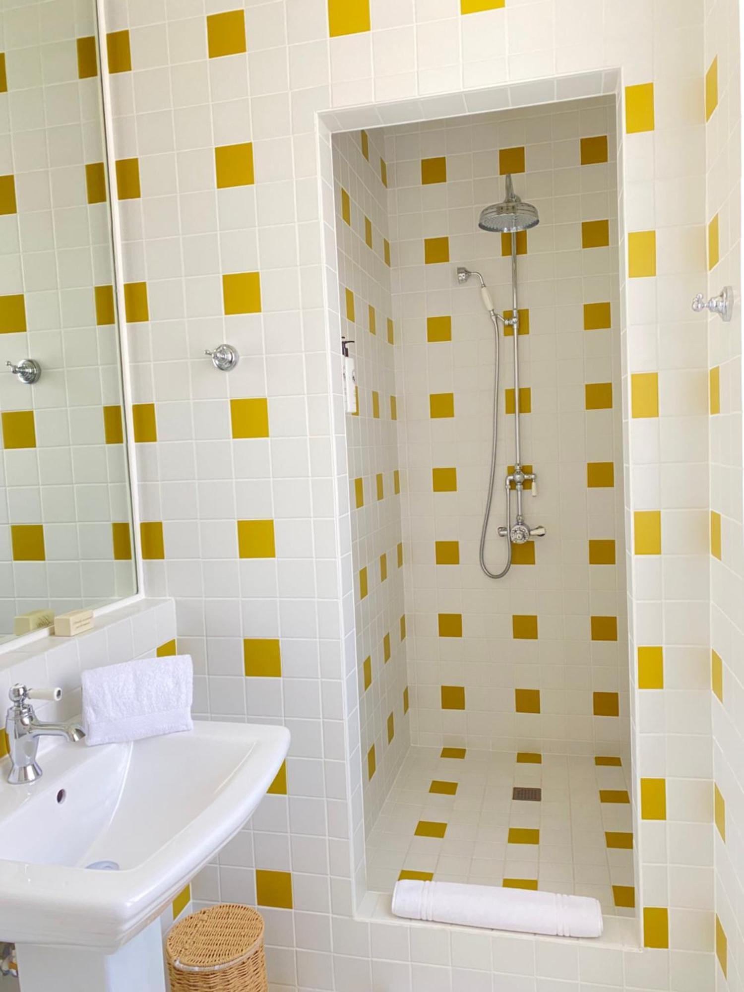 Lilou Hotel Hyères Екстериор снимка