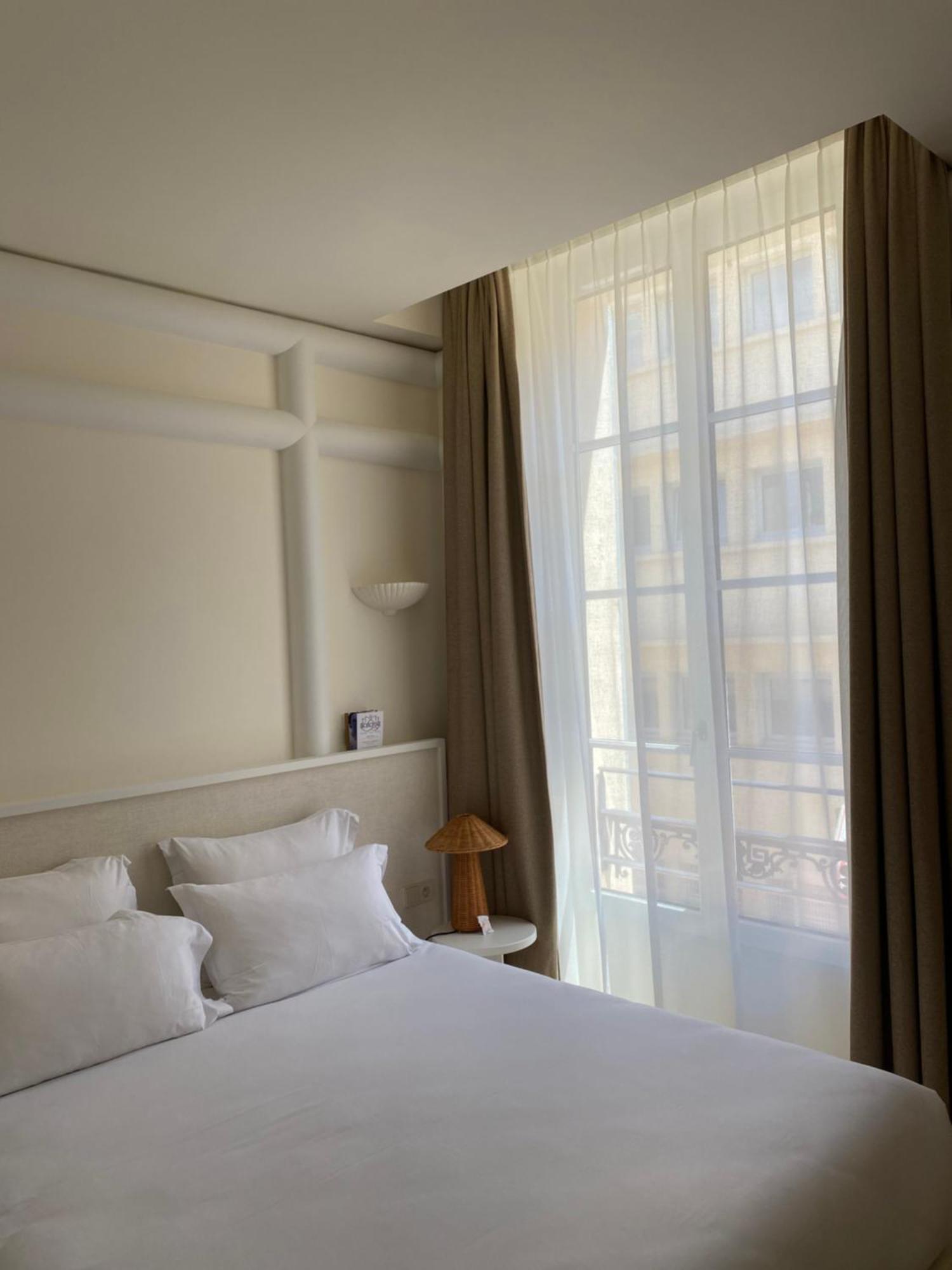 Lilou Hotel Hyères Екстериор снимка